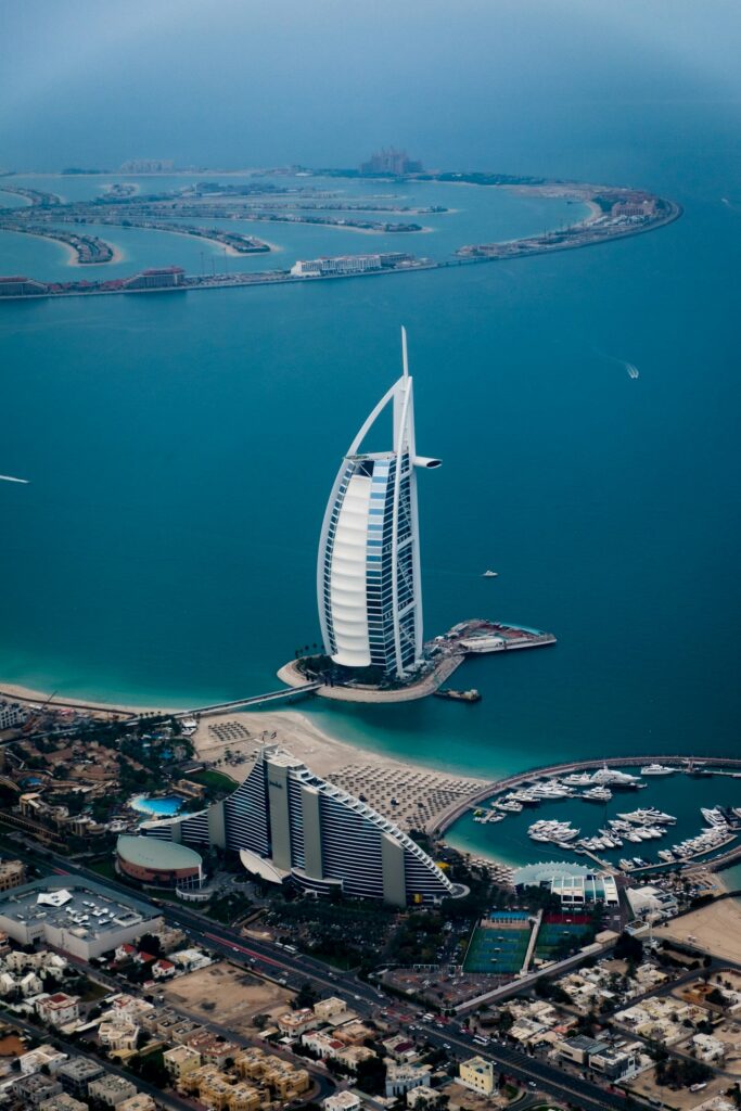 Glitzy Dubai Escape